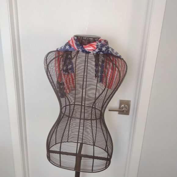 American Flag rectangle scarf red white and blue scarf - Picture 3 of 4